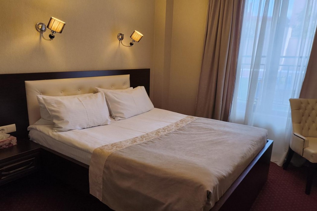Marionn Hotel 27/118