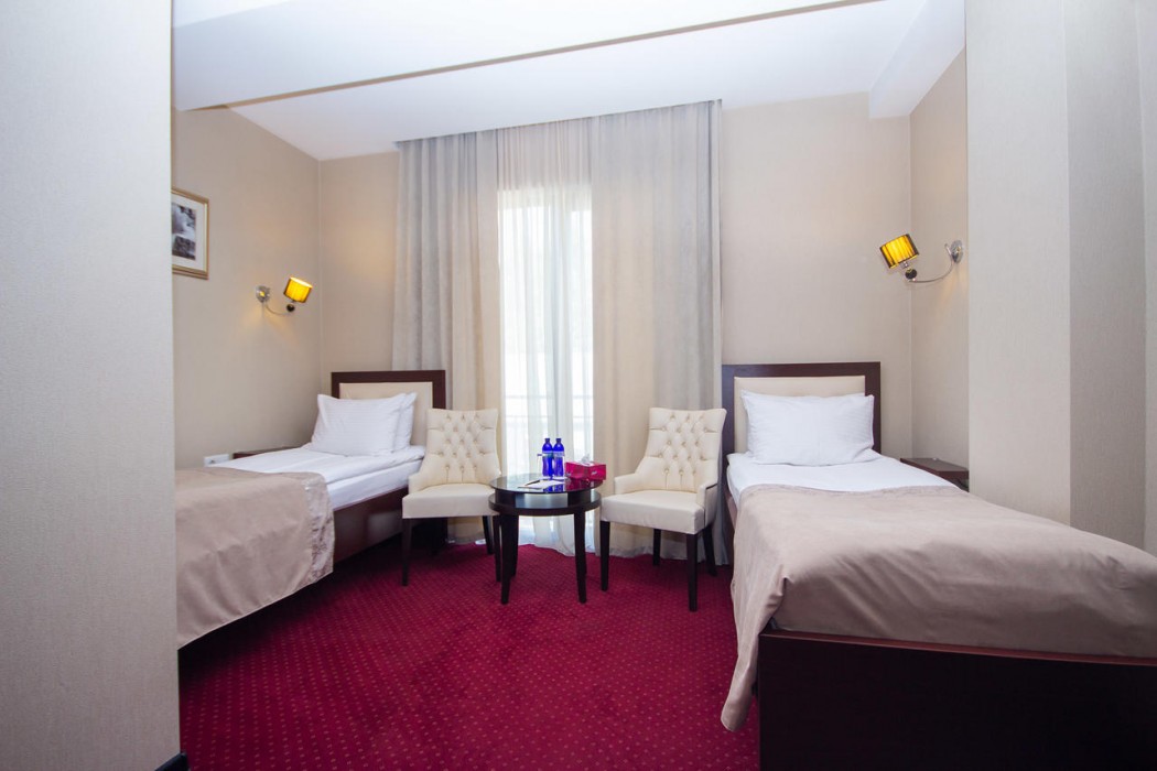 Marionn Hotel 40/118