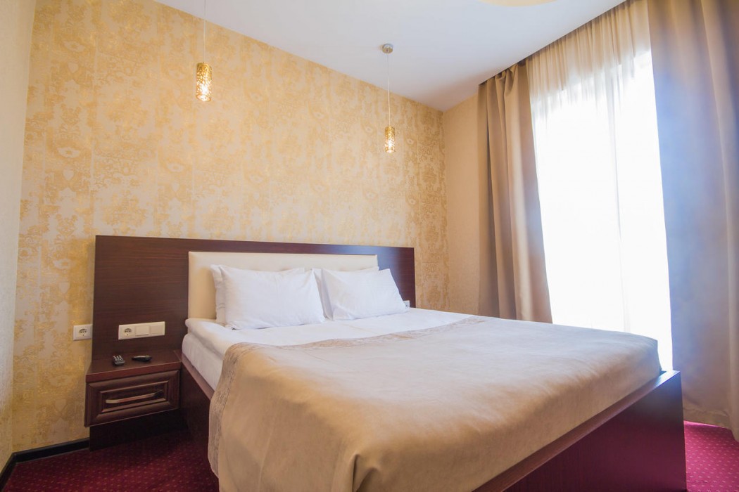 Marionn Hotel 19/118