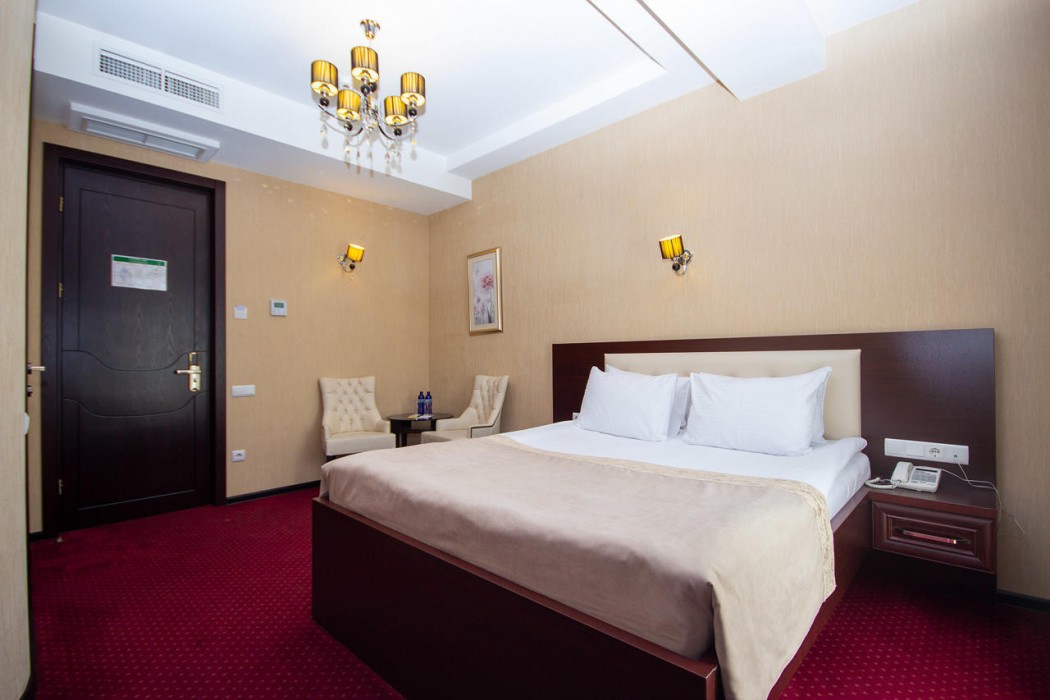 Marionn Hotel 33/118