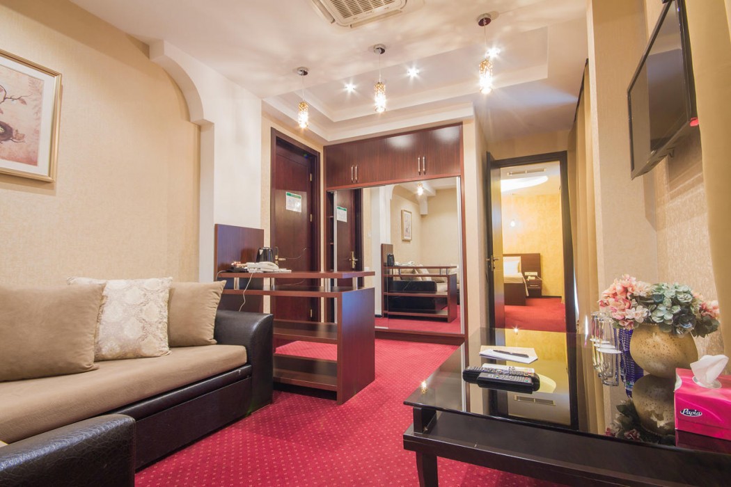 Marionn Hotel 22/118