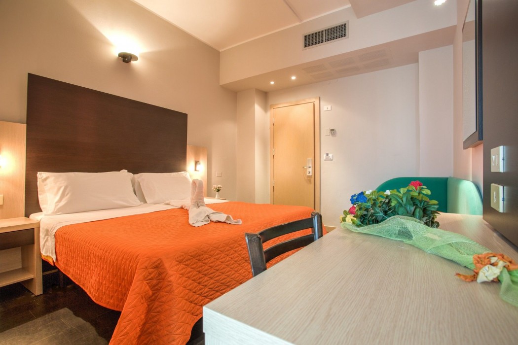 Hotel Aiglon 27/73