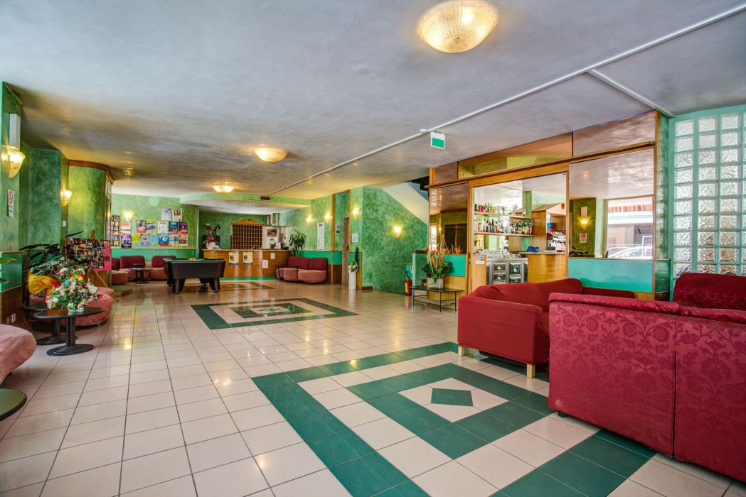 Hotel Aiglon 21/73