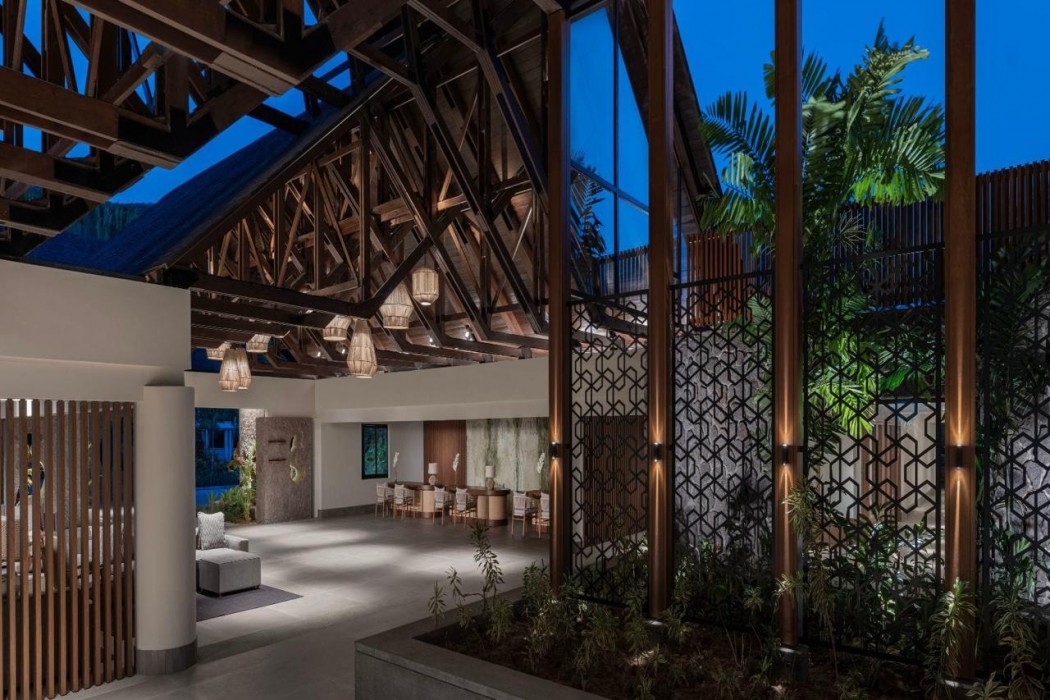 Avani Plus Barbarons Seychelles Resort 7/71