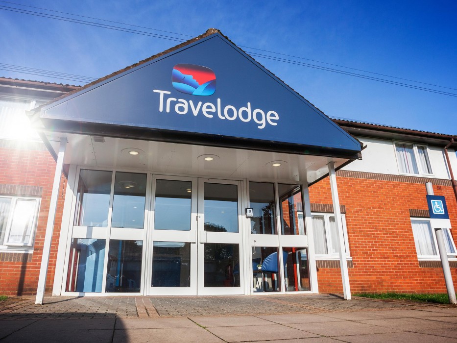 Travelodge Toddington M1 Southbound 1/16