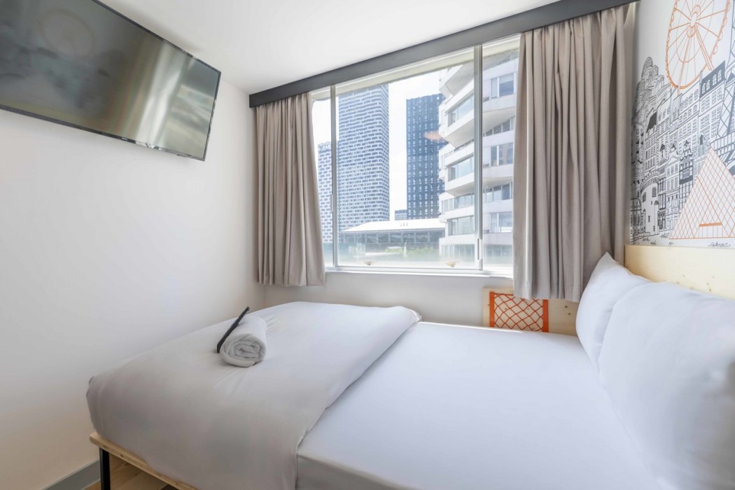 easyHotel Croydon 11/25