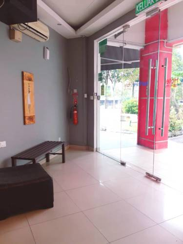 Swing & Pillows at Kota Damansara 6/55