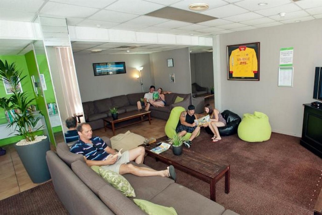 Bunk Backpackers Surfers Paradise Hostel 39/76