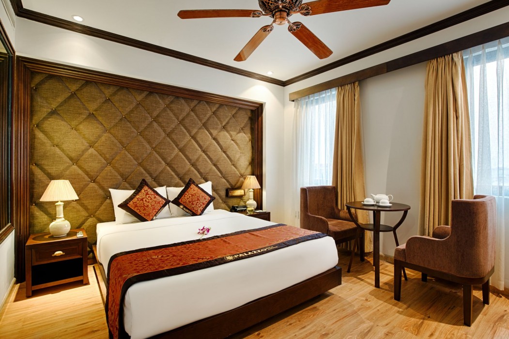 Palazzo Luxury Hotel 43/92