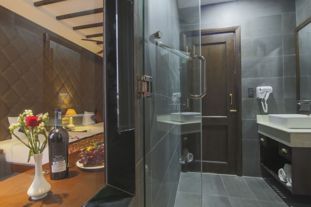 Palazzo Luxury Hotel 50/92