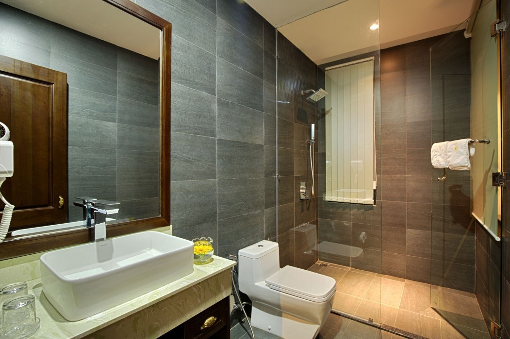 Palazzo Luxury Hotel 48/92