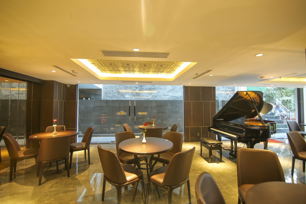 Palazzo Luxury Hotel 24/92