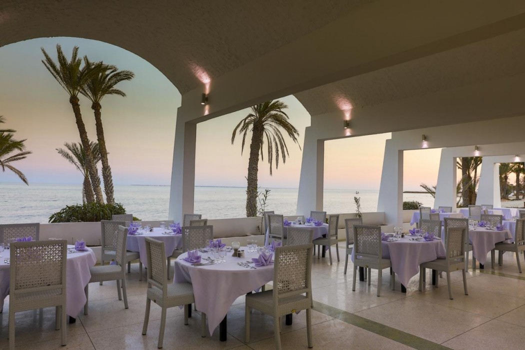 Hari Club Beach Resort 73/103