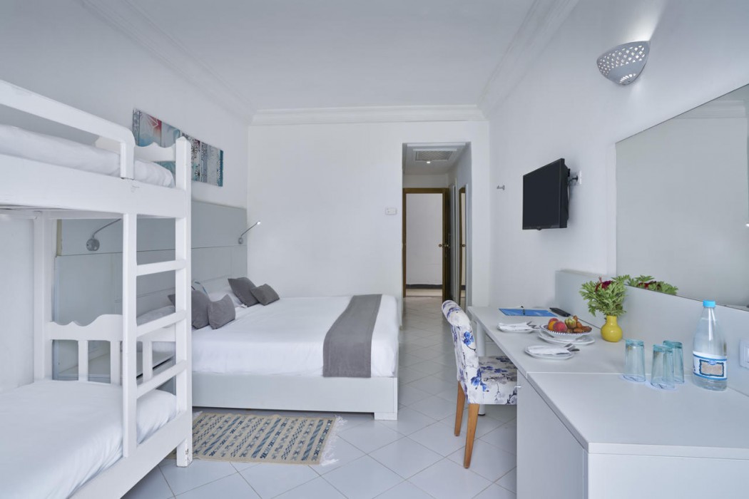Hari Club Beach Resort 15/103