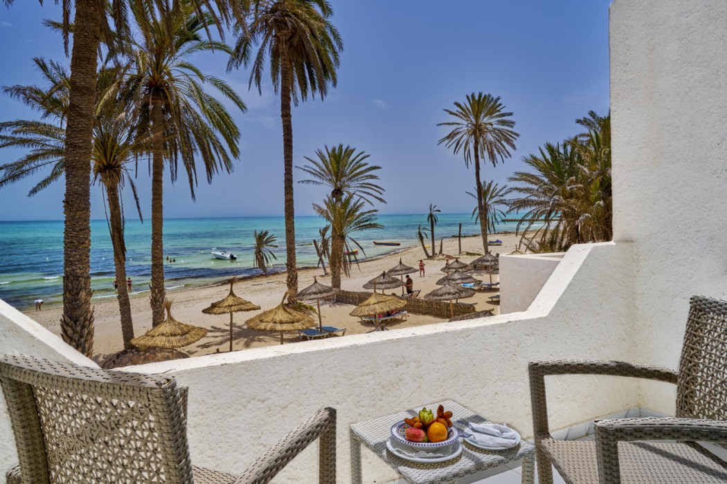 Hari Club Beach Resort 27/103