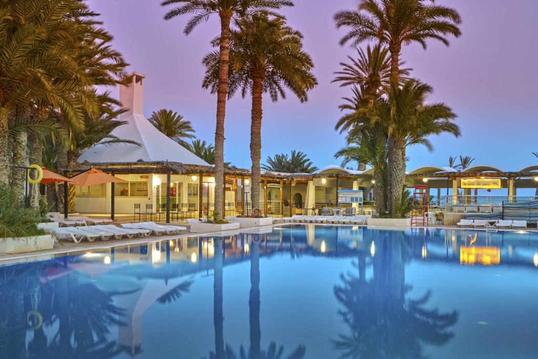 Hari Club Beach Resort 82/103