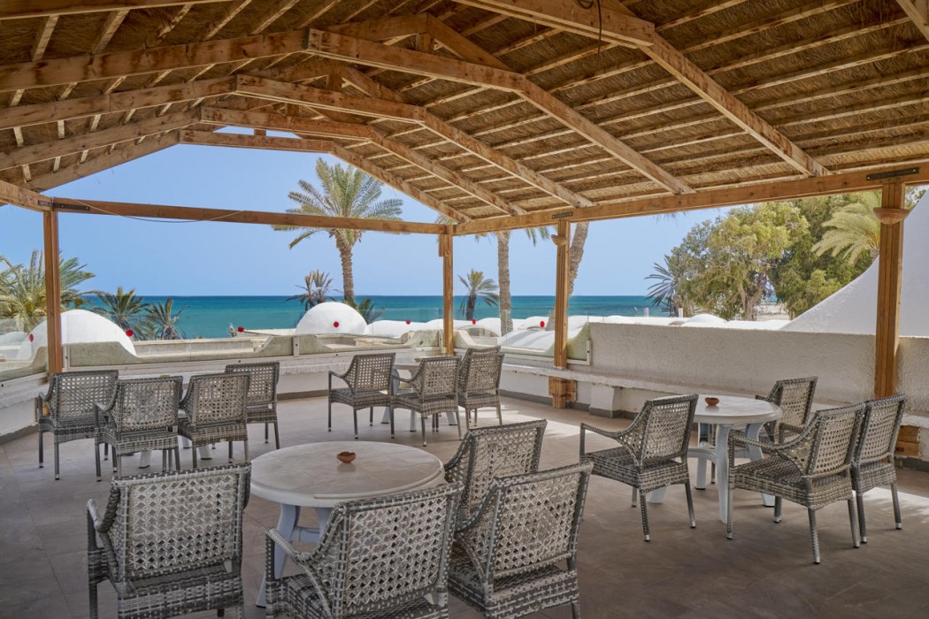 Hari Club Beach Resort 84/103