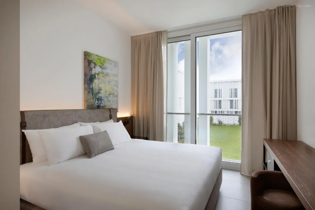 J Hotel photo5