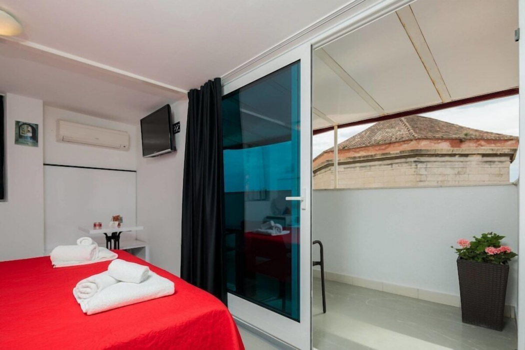 Peristil Luxury Rooms 16/67