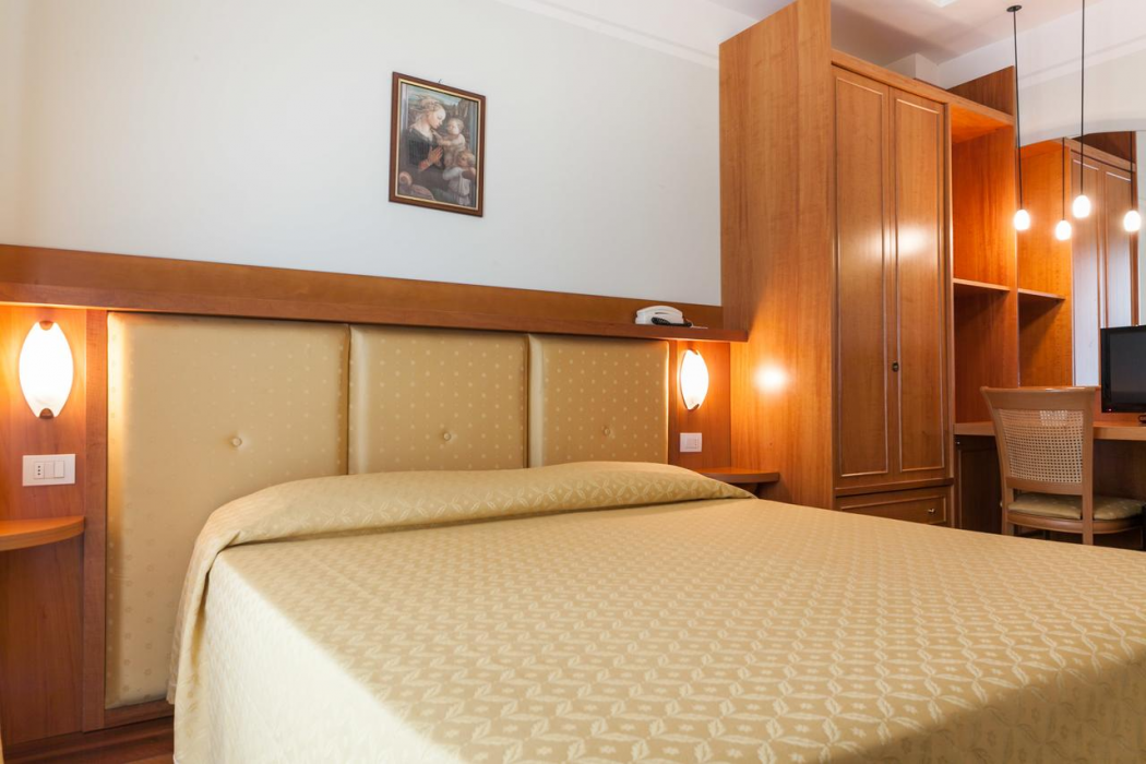 HOTEL ASTOR RIMINI 12/61