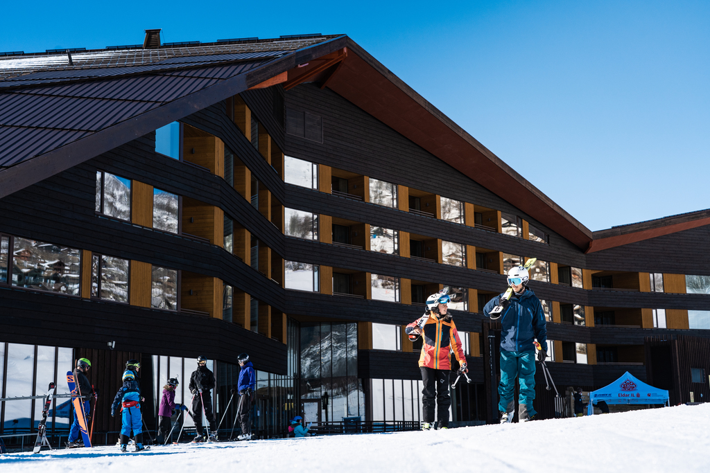 Myrkdalen Hotel 4/18