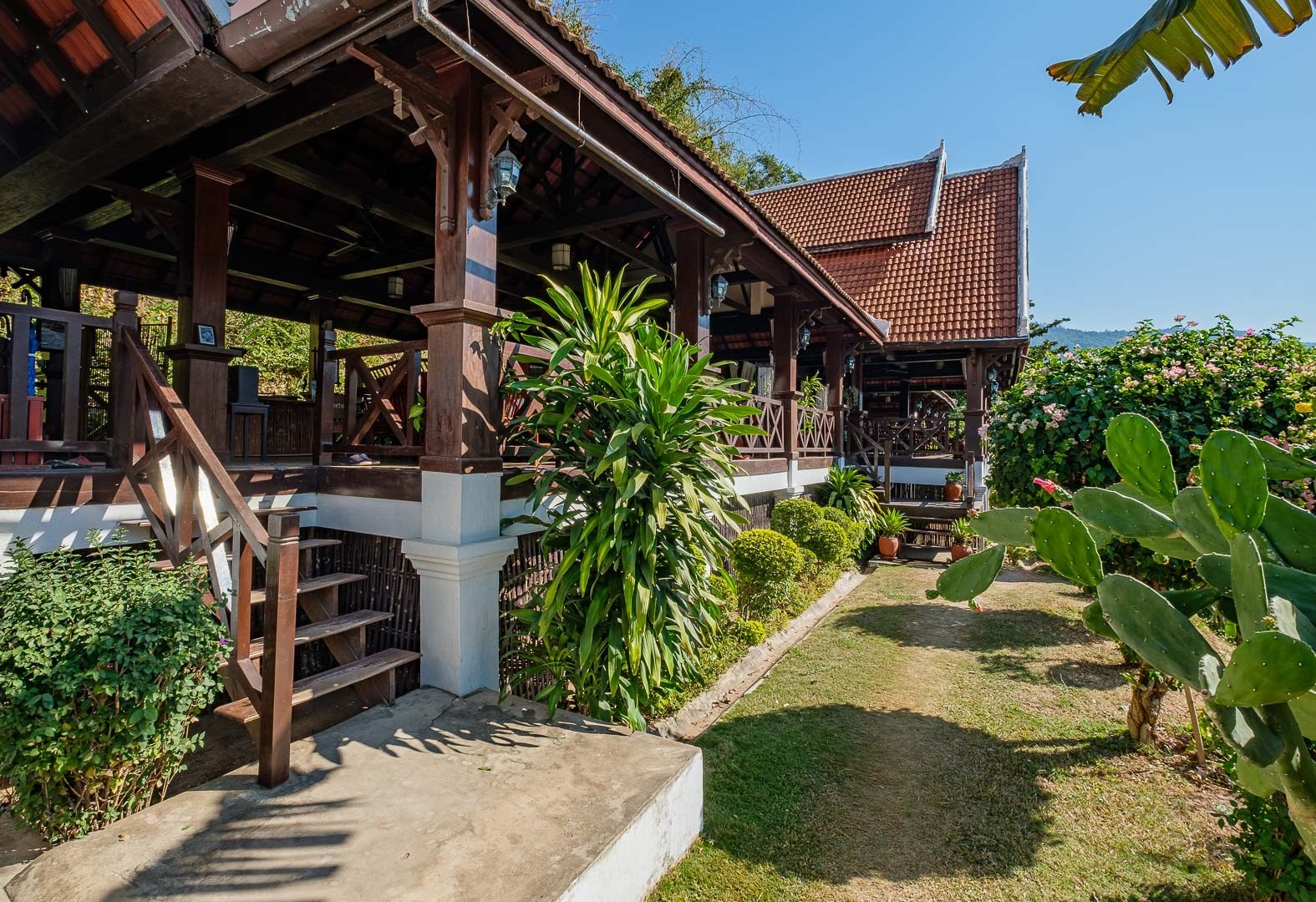 SANCTUARY PAKBENG LODGE 16/86