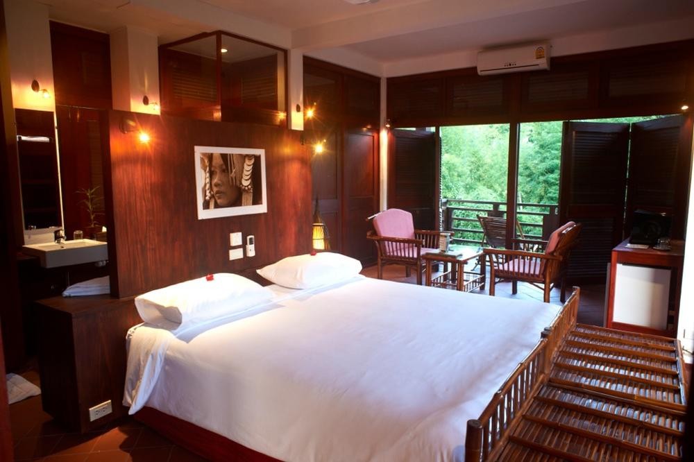 SANCTUARY PAKBENG LODGE 20/86