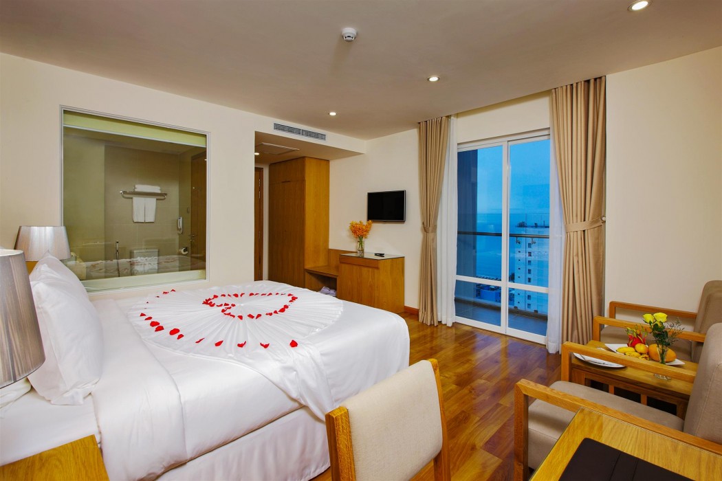 ROSAKA NHA TRANG HOTEL 12/78