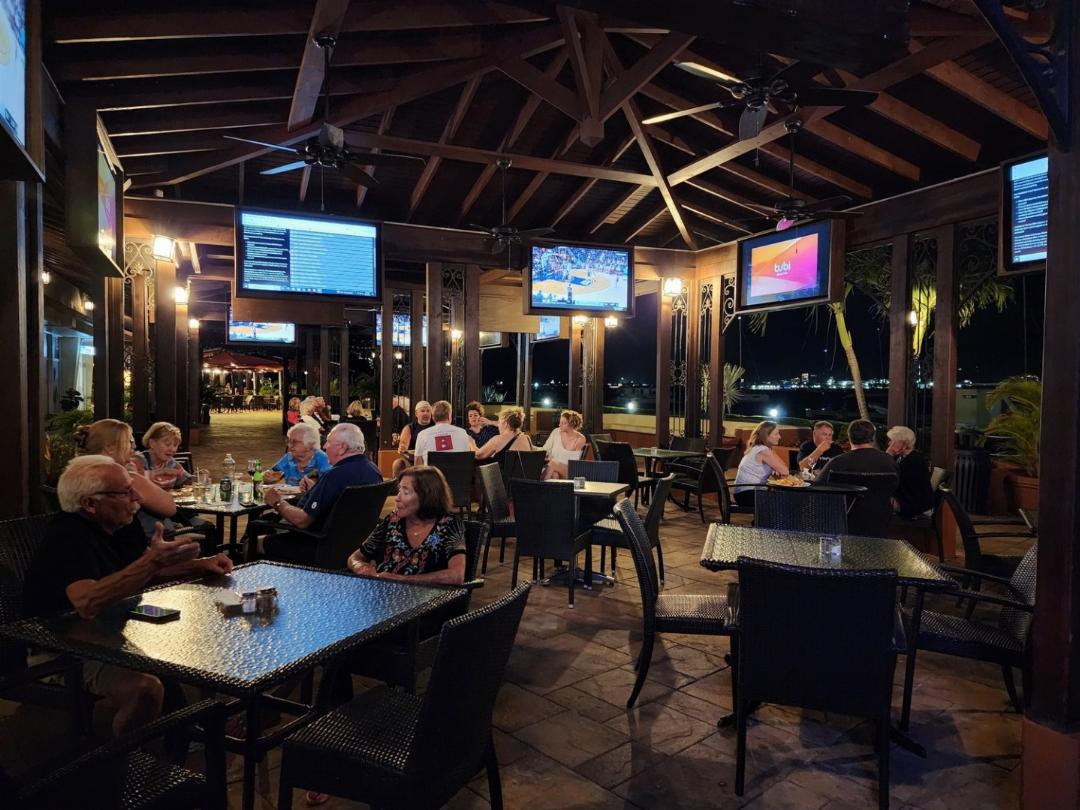 Simpson Bay Resort, Marina & Spa 48/95