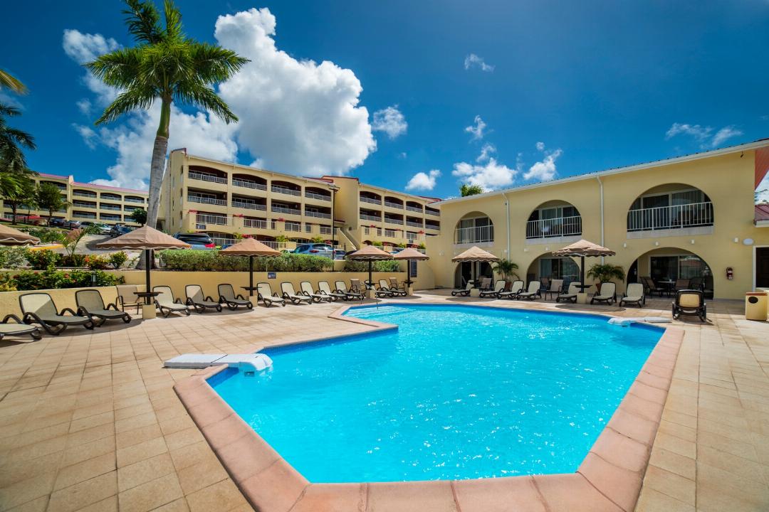Simpson Bay Resort, Marina & Spa 60/95