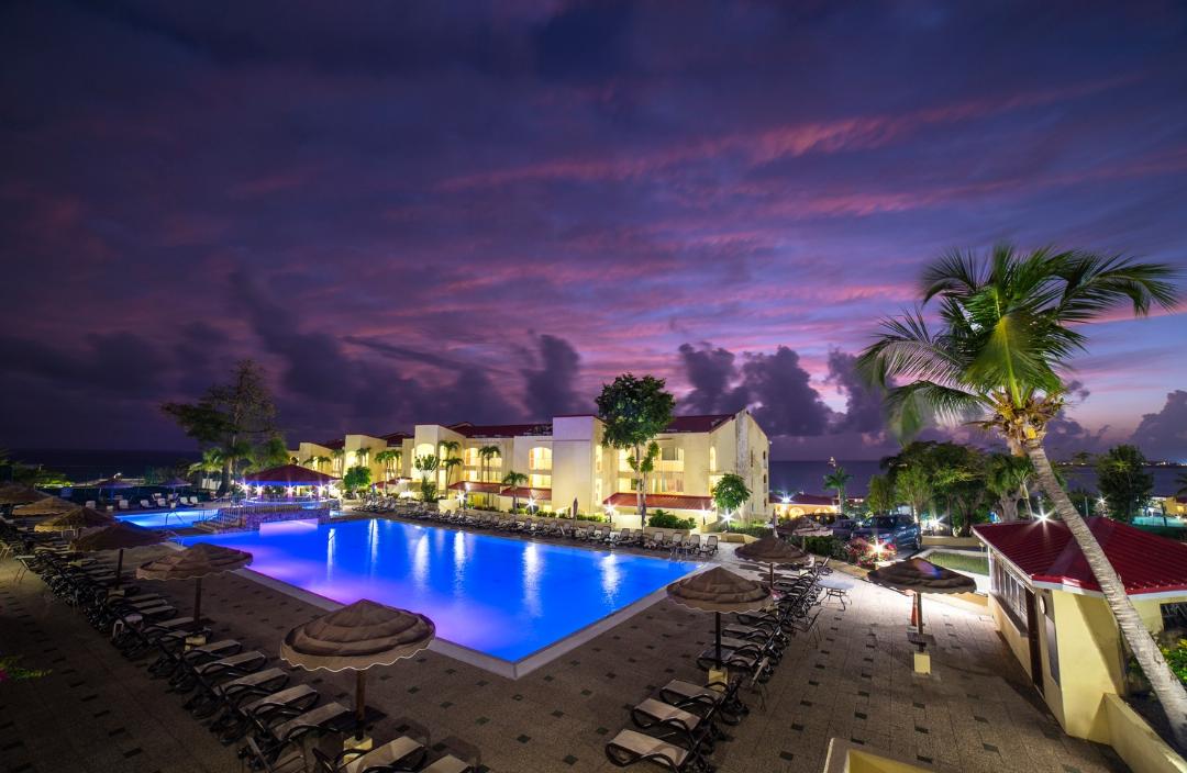 Simpson Bay Resort, Marina & Spa 52/95