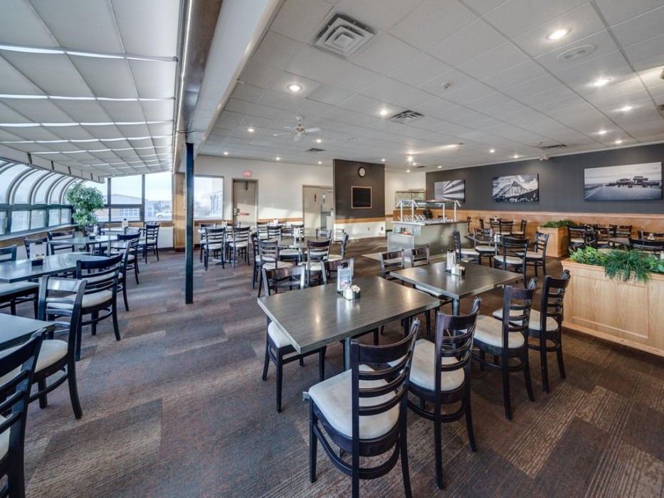Heritage Inn Hotel & Convention Centre 9/24