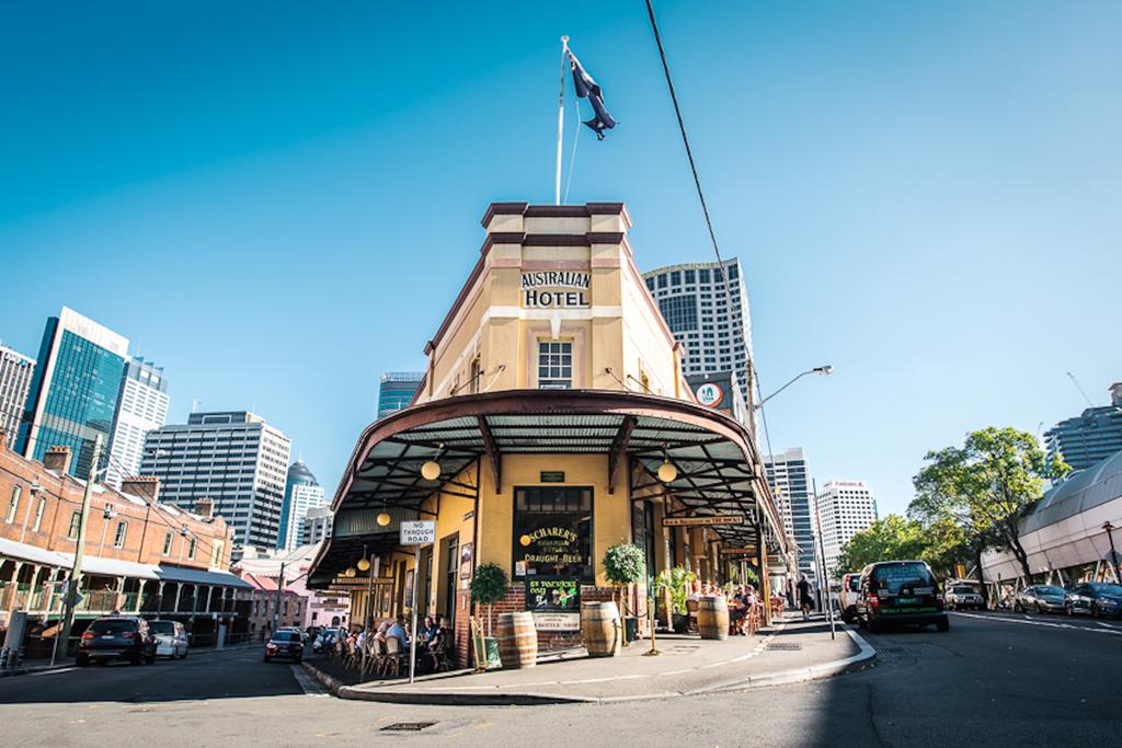 AUSTRALIAN HERITAGE HOTEL 1/53