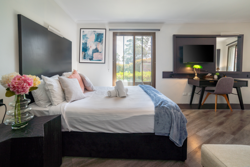 Bankstown Motel 10 Greenacre 26/89