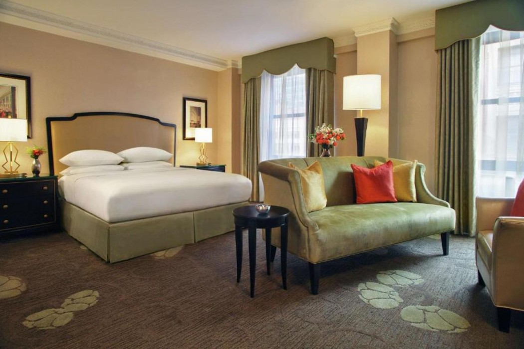 Palmer House a Hilton Hotel 19/72