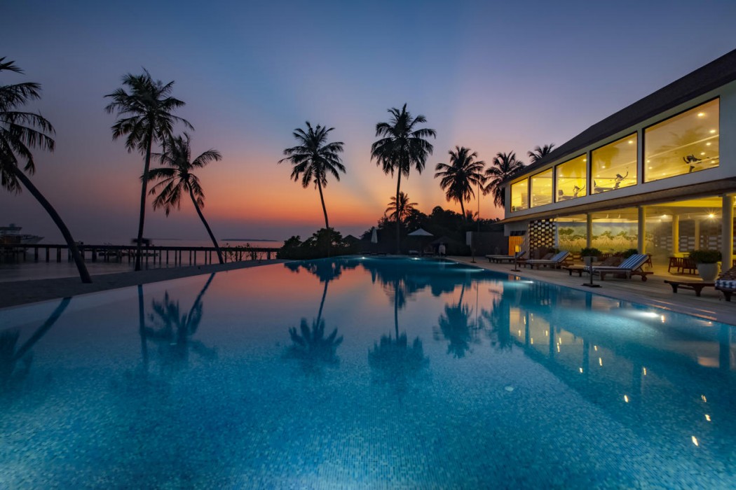 Reethi Faru Resort 4/114