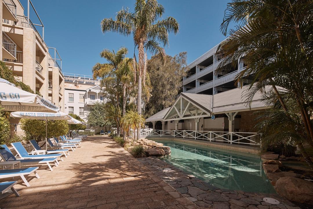 Esplanade Hotel Fremantle by Rydges 30/80