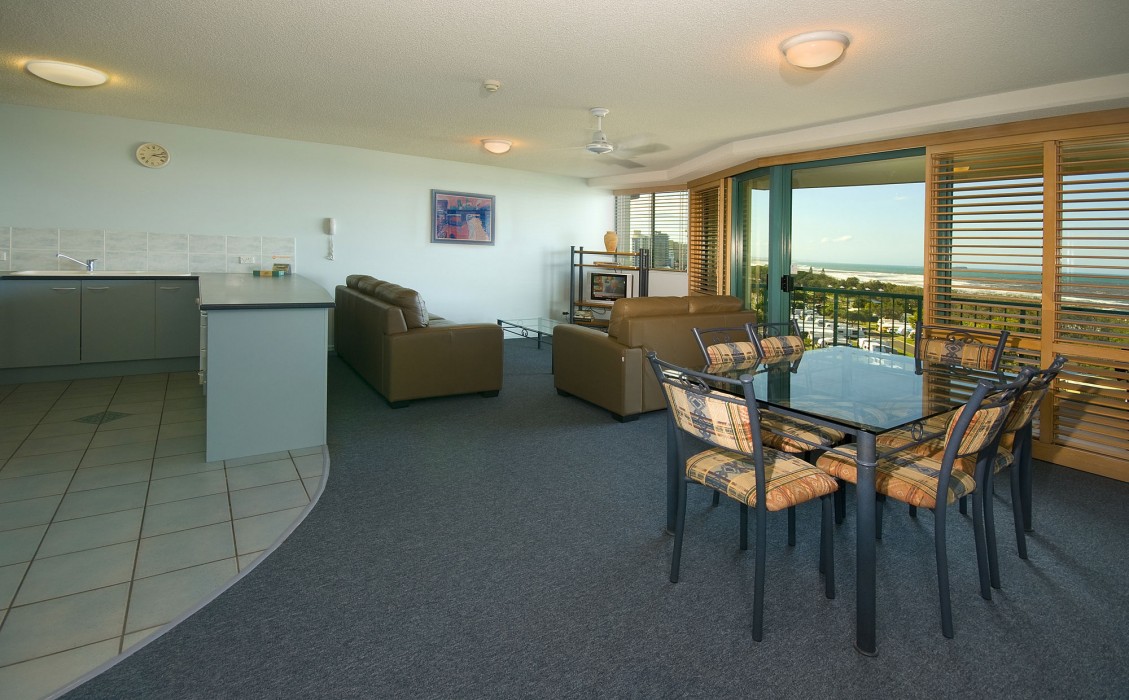 KEY LARGO MAROOCHYDORE 39/72