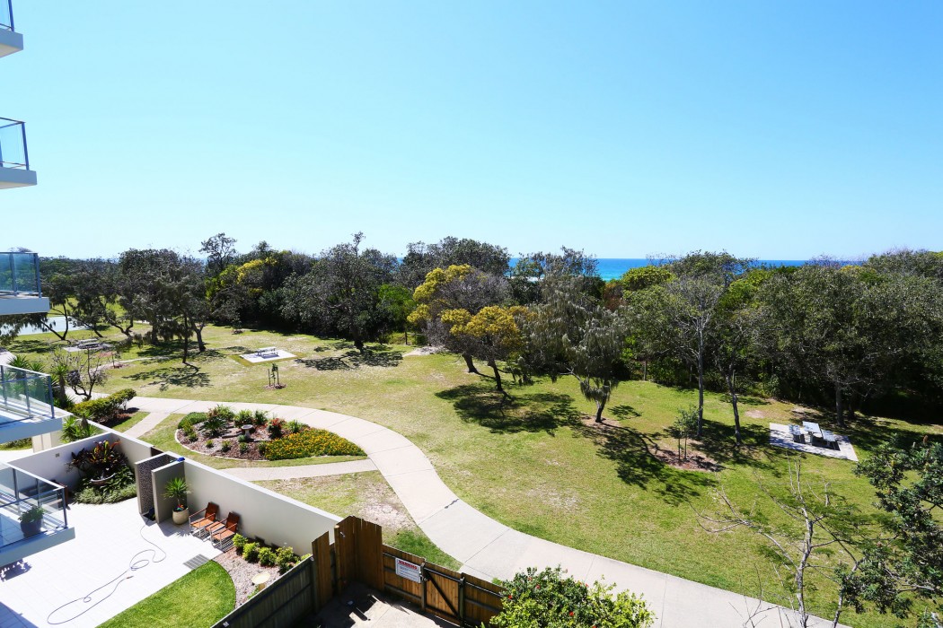 San Marino By the Sea Apartments 33/100