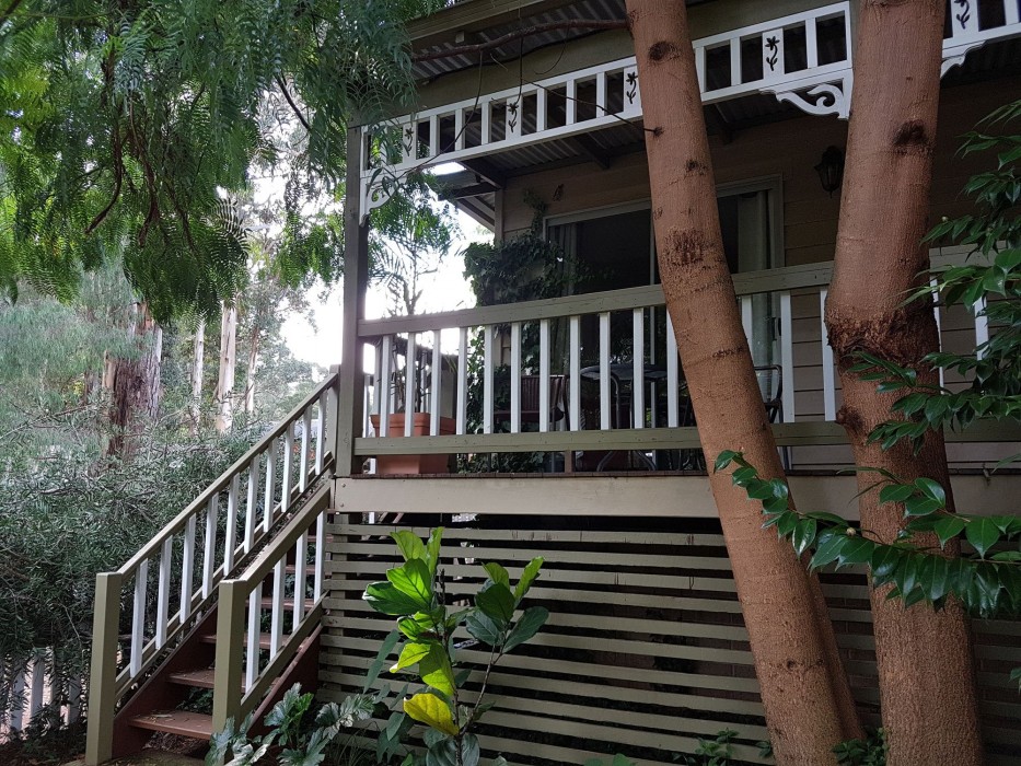 ADAMSONS RIVERSIDE ACCOMMODATION 27/100