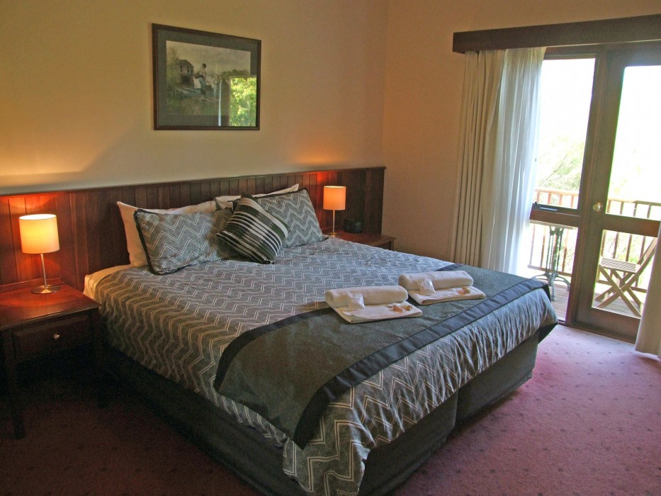 ADAMSONS RIVERSIDE ACCOMMODATION 46/100