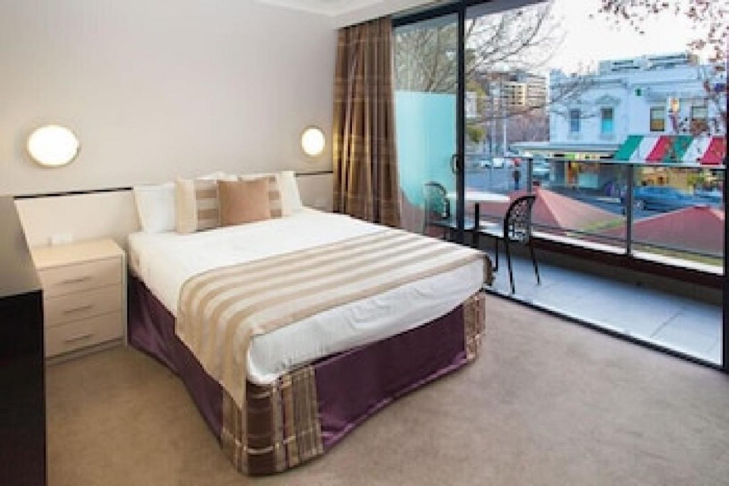 Carlton Lygon Lodge 14/75