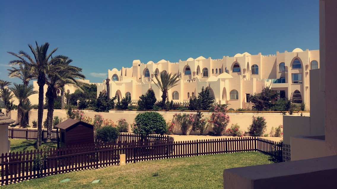 Telemaque Beach And Spa in MEZRAIA