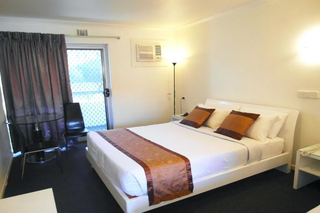 Econo Lodge Rivervale 15/60