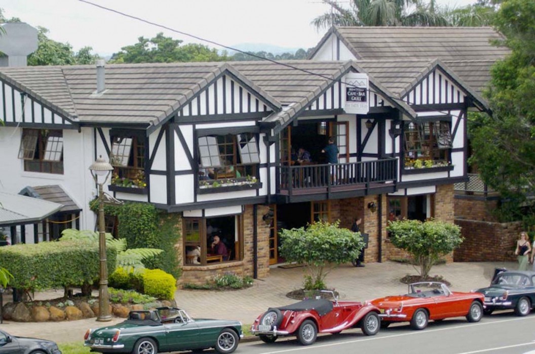Montville Mountain Inn 20/62