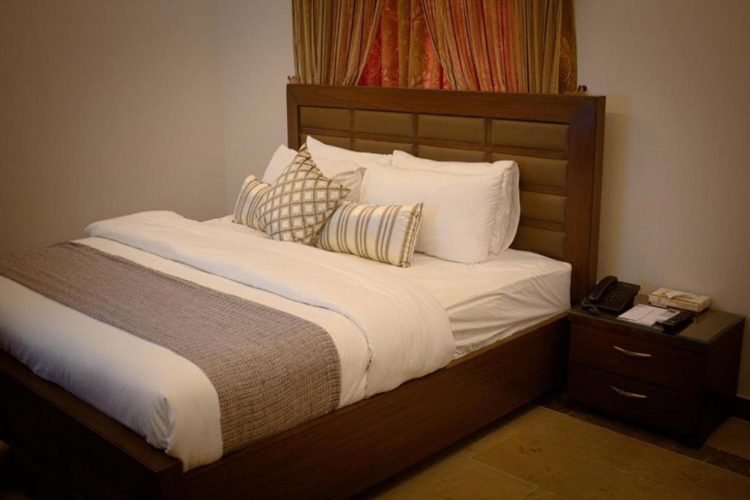 Xefan Hotel and Suites 15/59
