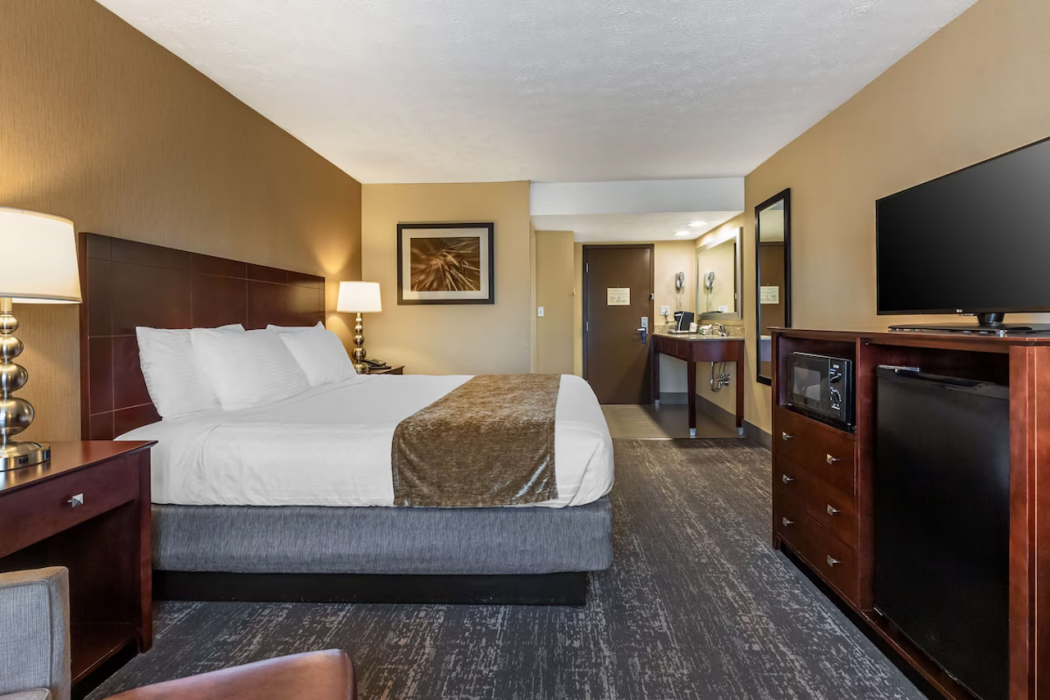 Best Western Braintree Inn 27/63