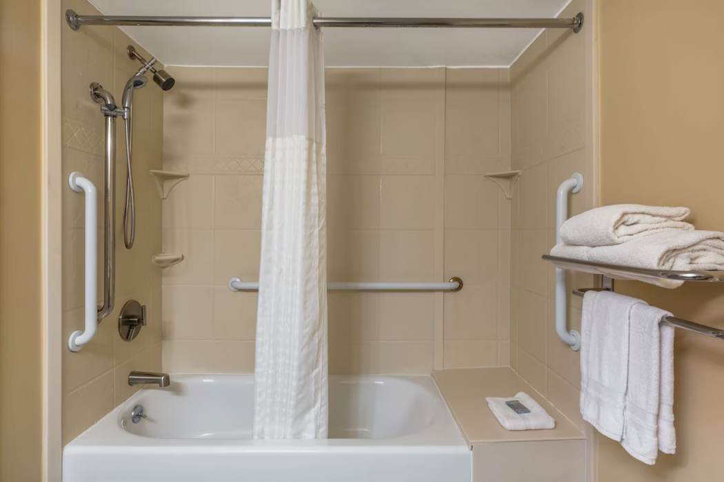 Best Western Braintree Inn 33/63