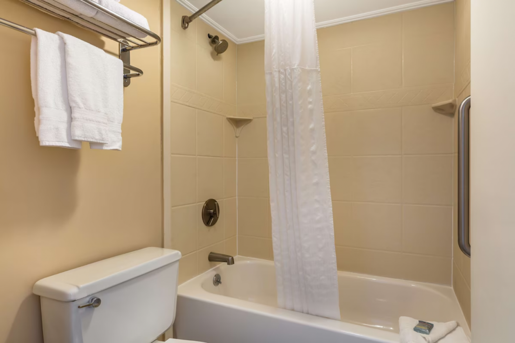 Best Western Braintree Inn 32/63