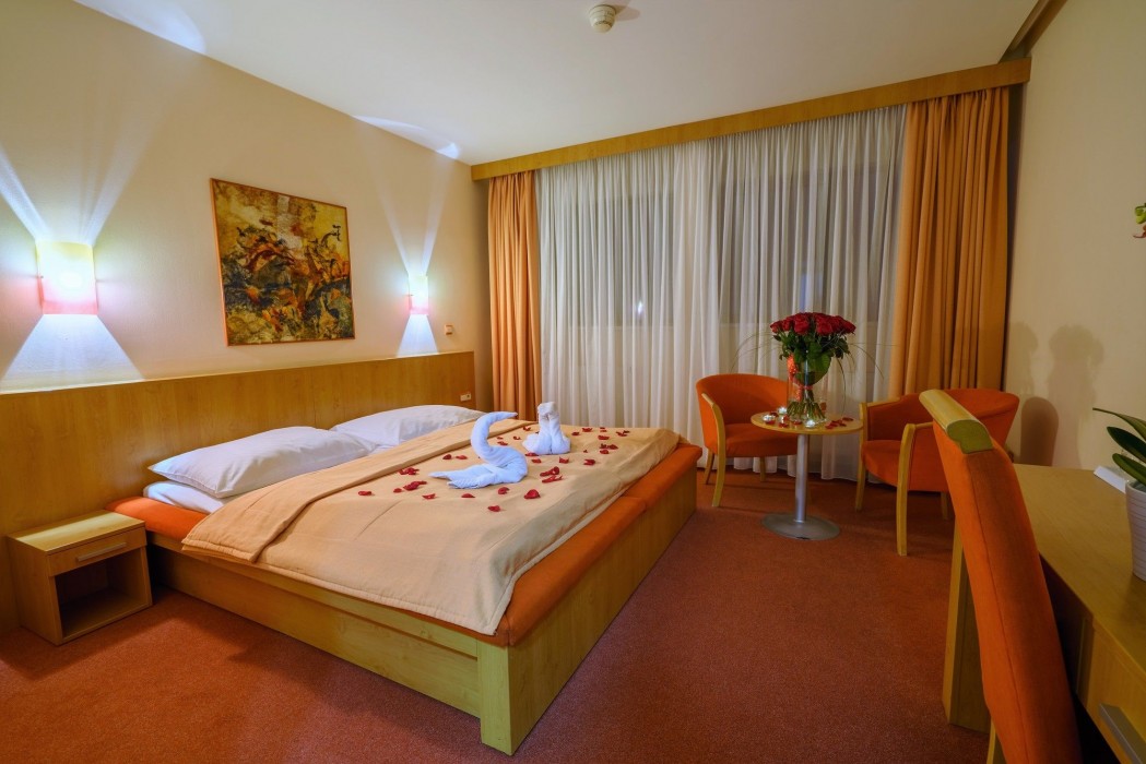 Hotel Aquacity Seasons 17/64